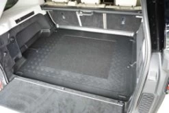 Kofferbakmat Land Rover Discovery 5 SUV/5 03.2017-; 5/7 Seats; 3rd Row Pulled Down, No Rear / 3rd Row Air Conditioning -Mijn auto-onderdelenwinkel naar de jouwe. 1b8d9d8cd94cfd0fd6c0805893aa3c970e1bad0b
