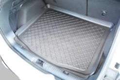 Kofferbakmat Ford Kuga III / Kuga III Hybrid SUV/5 04.2020-heden / Ford Kuga III Plug-in Hybrid SUV/5 04.2020-heden 13 Kofferbakmat Ford Kuga III / Kuga III Hybrid SUV/5 04.2020-heden / Ford Kuga III Plug-in Hybrid SUV/5 04.2020-heden -Mijn auto-onderdelenwinkel naar de jouwe. 2138a66d52466838f2c15056fd7fd2e12ce57307