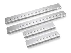 Volkswagen Touareg II (2010-2014) 4x4 5 - One Line Instaplijsten Zilver - Satine/ Zwart - Satine