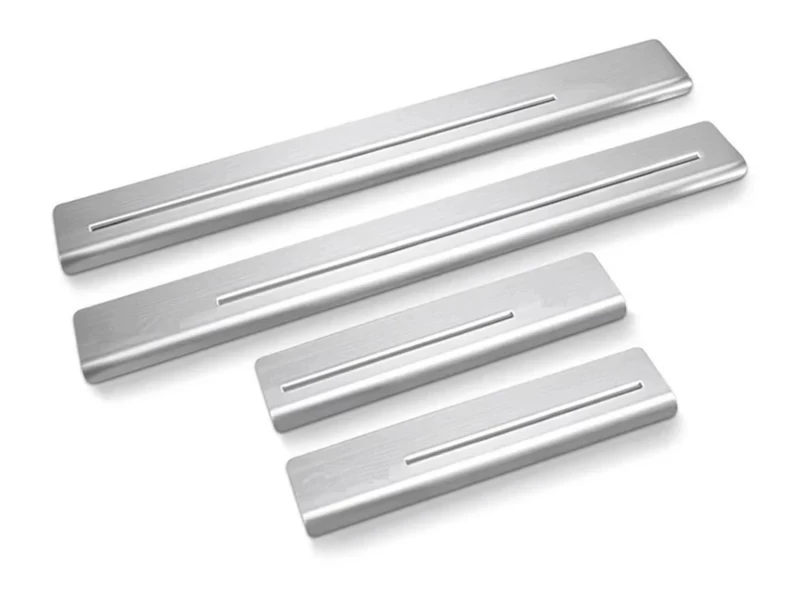 Ford B-Max (2012-2017) VAN 5 - One Line Instaplijsten 3 Ford B-Max (2012-2017) VAN 5 - One Line Instaplijsten