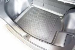 Kofferbakmat Toyota Corolla Cross Hybrid SUV/5 11.2022-heden 13 Kofferbakmat Toyota Corolla Cross Hybrid SUV/5 11.2022-heden -Mijn auto-onderdelenwinkel naar de jouwe. 7fe01a107b9743a8b94c8e5a3eb7678192913313