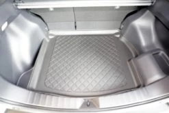 Kofferbakmat Toyota Corolla Cross Hybrid SUV/5 11.2022-heden 12 Kofferbakmat Toyota Corolla Cross Hybrid SUV/5 11.2022-heden -Mijn auto-onderdelenwinkel naar de jouwe. 86fa38ef44253c4770c1a8c3d3b5eb90244d12a8
