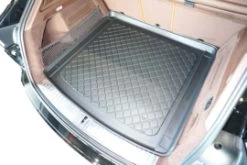 Kofferbakmat Porsche Cayenne III (PO536) E-Hybrid SUV/5 05.2018- / Porsche Cayenne III E-Hybrid Coupe SUV/5 08.2019-heden, Ook Voor Modellen Met Rails -Mijn auto-onderdelenwinkel naar de jouwe. d855c3f289ee7daa0118376d0f77fa2f52f71e00