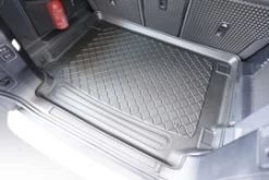 Kofferbakmat Land Rover Defender (L663) 110 SUV/5 01.2020> -Mijn auto-onderdelenwinkel naar de jouwe. ec18b95f1e0c858398862fe3947a961344b586c4
